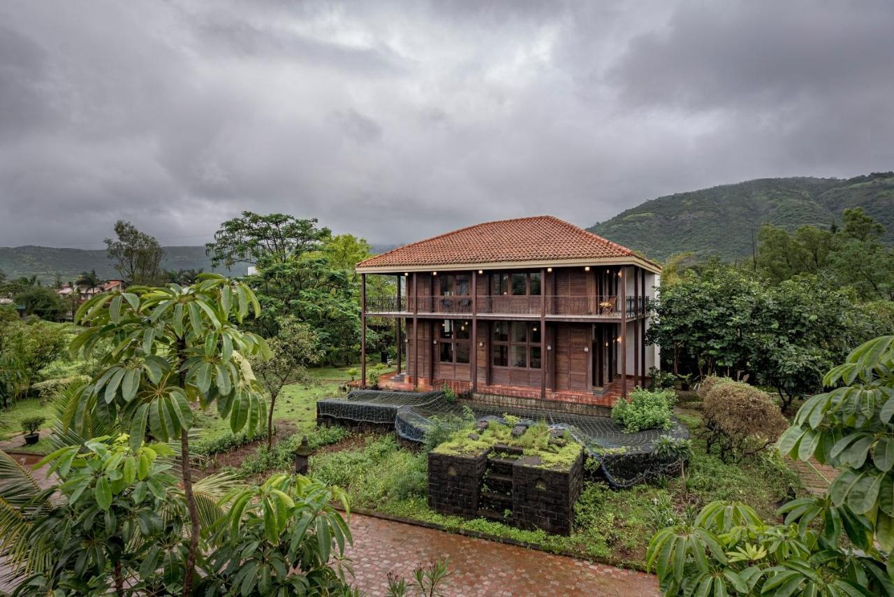 Saffronstays Boulevard Loghouse - A Wooden Chalet Amidst Nature Karli Bagian luar foto