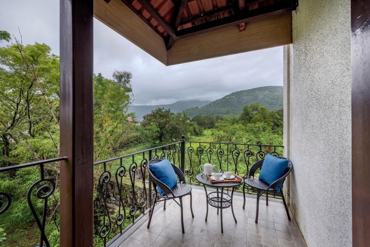Saffronstays Boulevard Loghouse - A Wooden Chalet Amidst Nature Karli Bagian luar foto