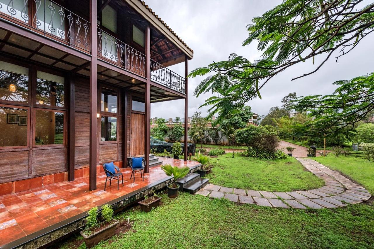 Saffronstays Boulevard Loghouse - A Wooden Chalet Amidst Nature Karli Bagian luar foto